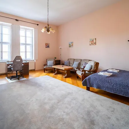 Tomka Apartman Szeged Exterior photo